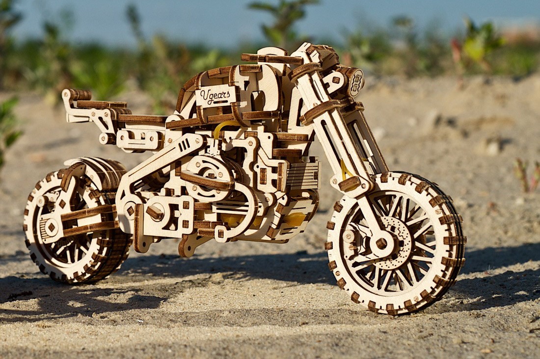 Moto con Sidecar Ugears 10 Moto con Sidecar Ugears 10
