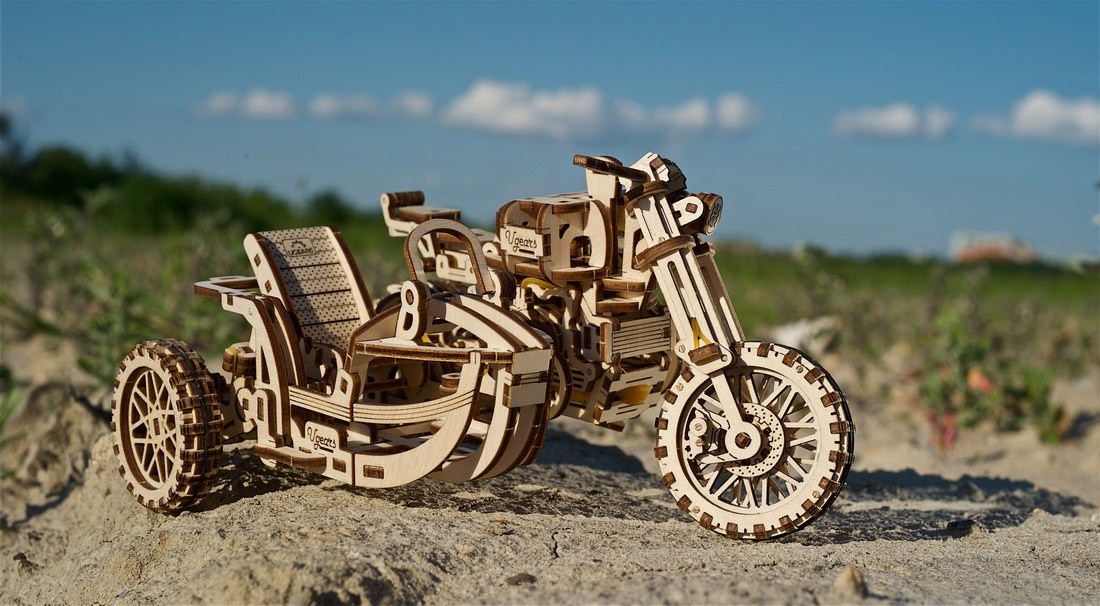 Moto con Sidecar Ugears 8 Moto con Sidecar Ugears 8